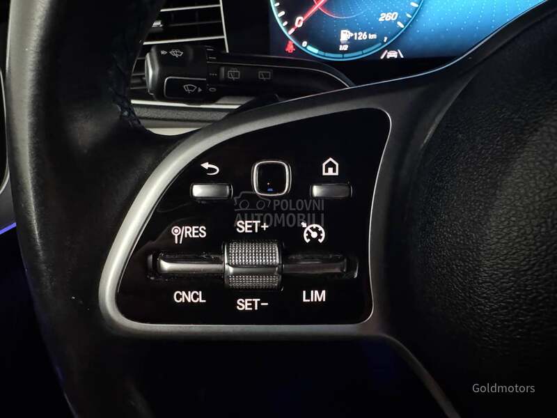 Mercedes Benz GLE 300 AIRMATIC SPORT