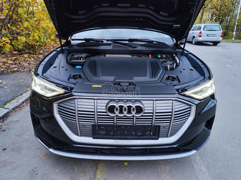 Audi e-tron 50 quattro