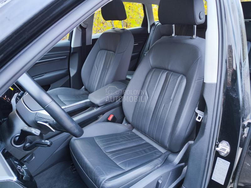 Audi e-tron 50 quattro