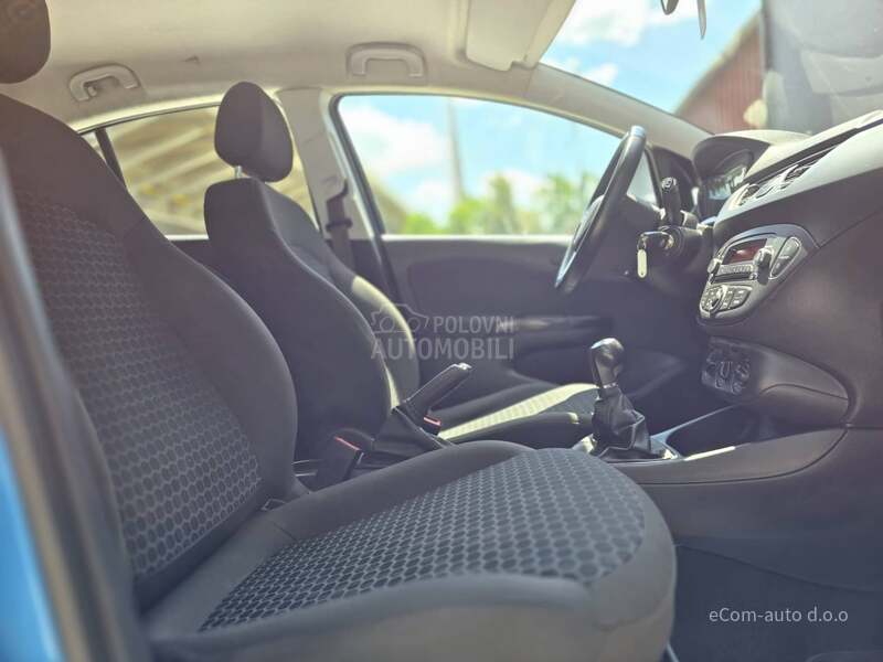 Opel Corsa E 1.4 TNG