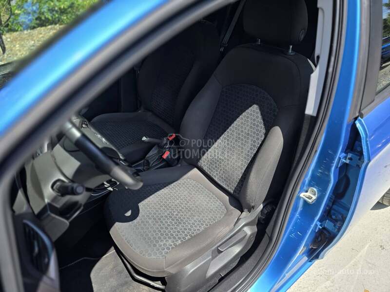 Opel Corsa E 1.4 TNG