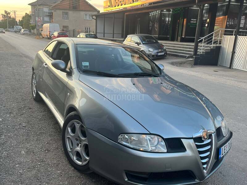 Alfa Romeo GT gt