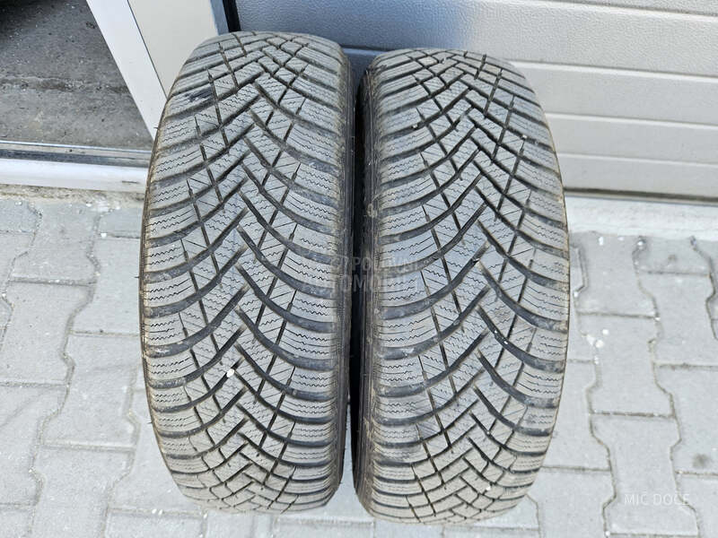 Hankook 185/60 R15 Zimska