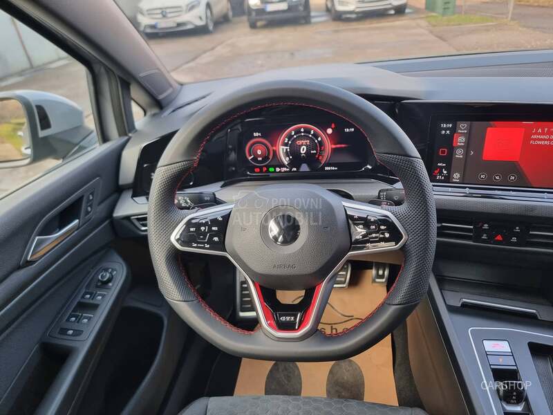 Volkswagen Golf 8 GTI N O V
