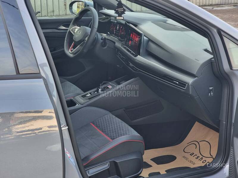 Volkswagen Golf 8 GTI N O V