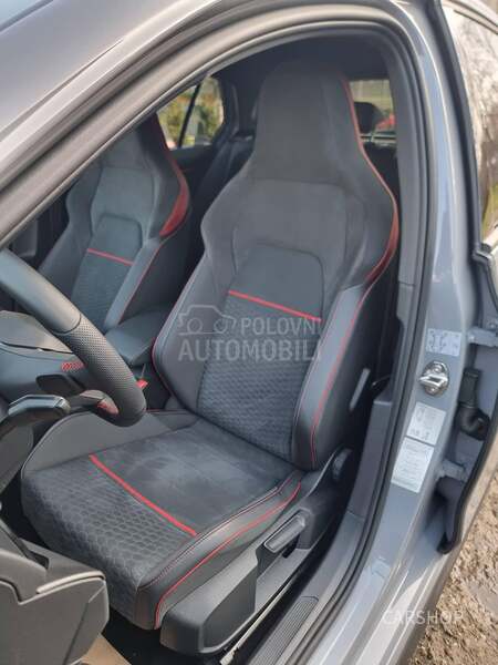 Volkswagen Golf 8 GTI N O V