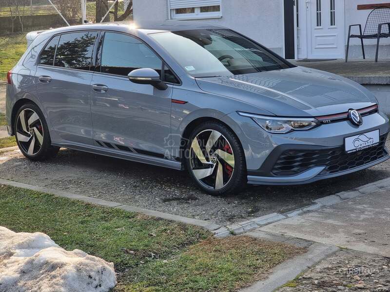 Volkswagen Golf 8 GTI N O V