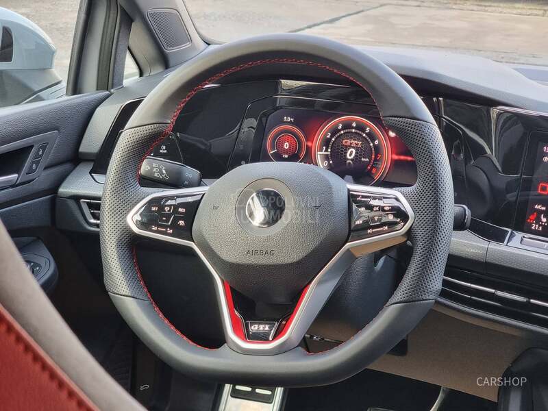 Volkswagen Golf 8 GTI N O V