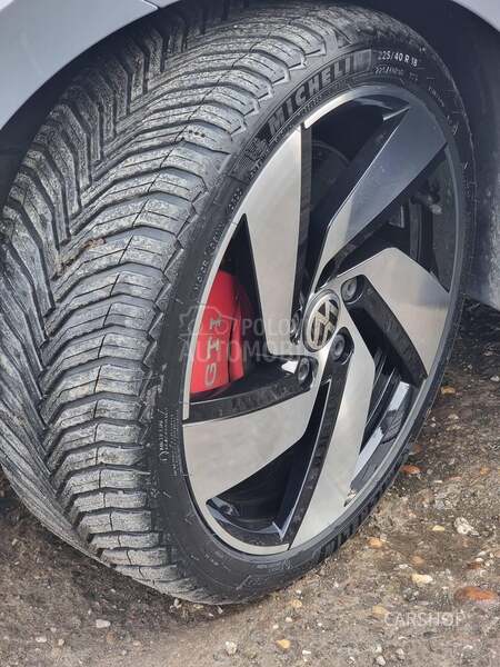 Volkswagen Golf 8 GTI N O V