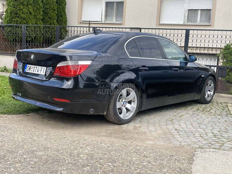 BMW 520 
