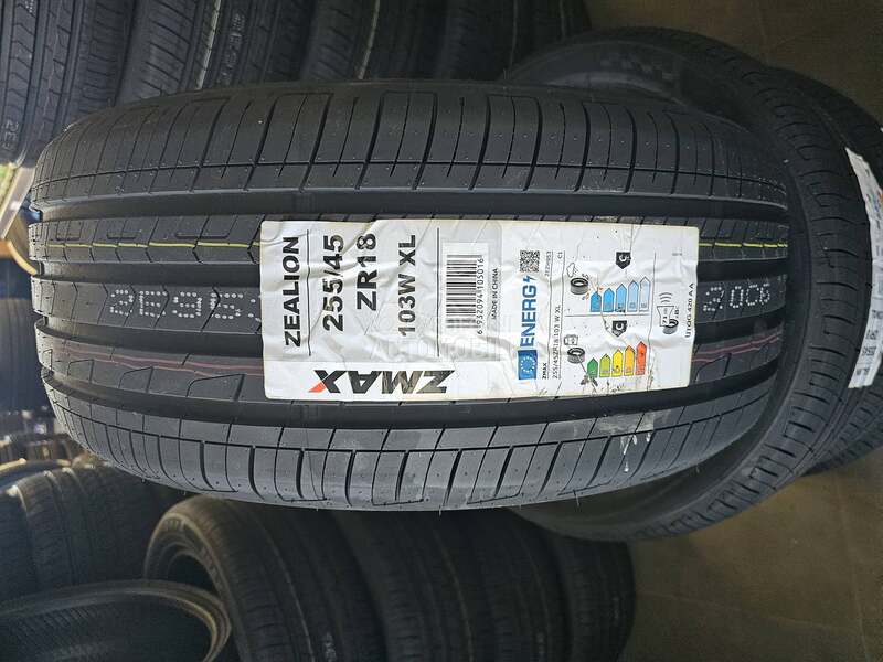 Zmax 255/45 R18 Letnja