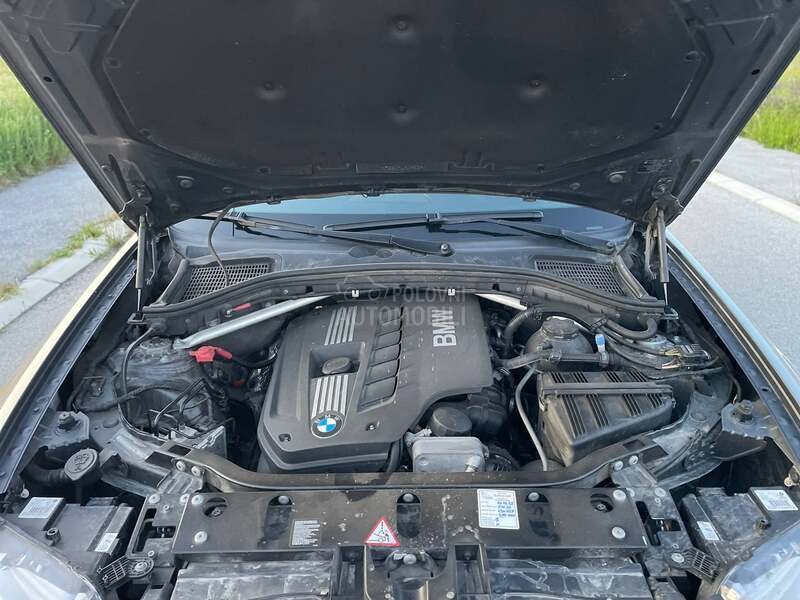 BMW X3 28i M/PAK/CH FABRIKA