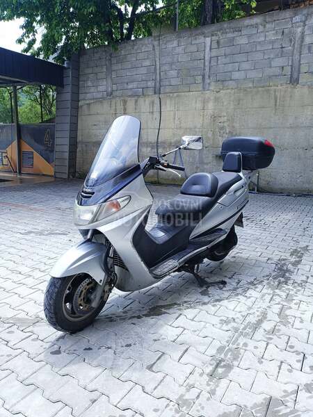 Suzuki burgman
