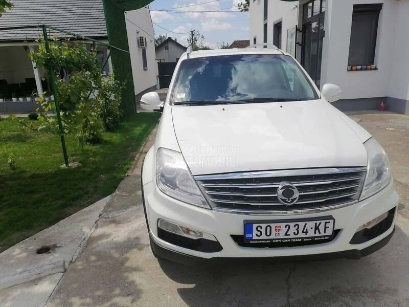 SsangYong Rexton W 200 e-XDi