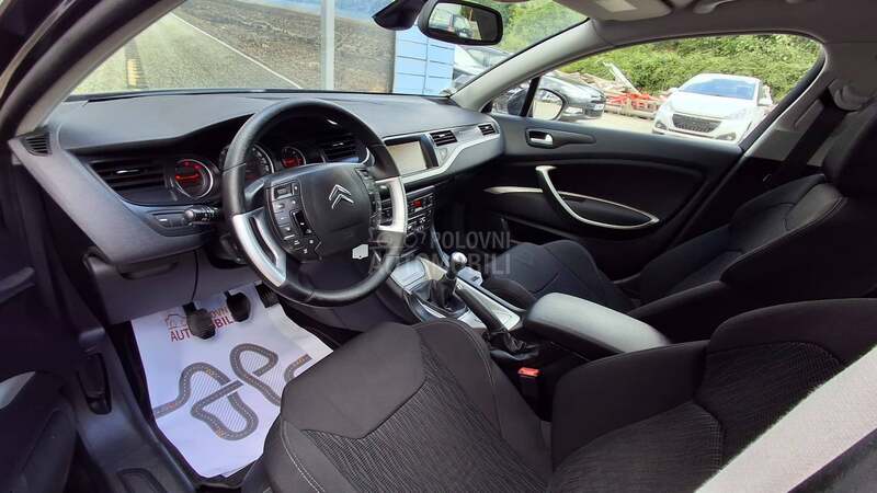 Citroen C5 1.6HDI/N.A.V/L.E.D