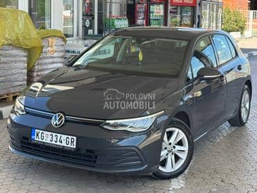 Volkswagen Golf 8 1.5 TSI