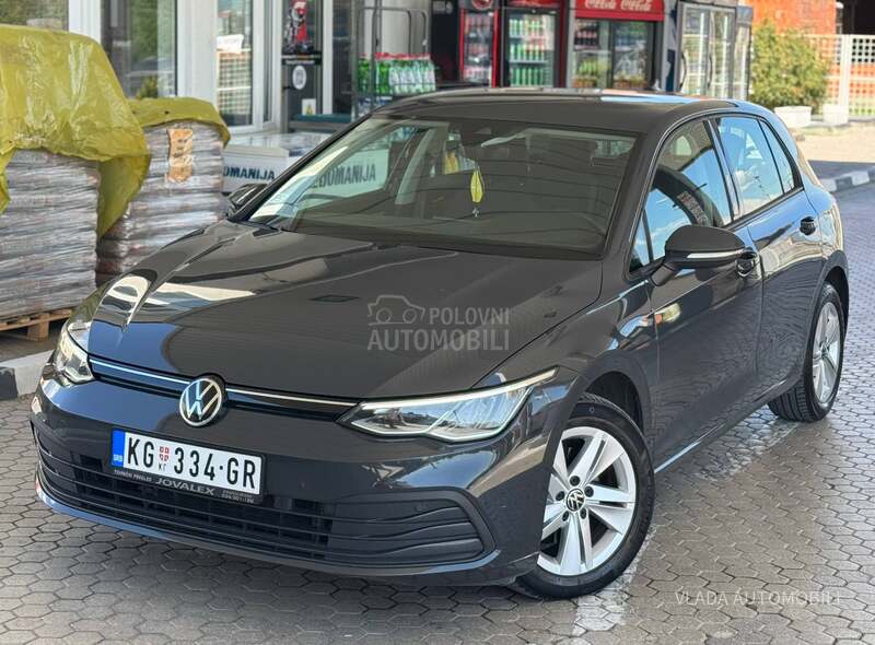 Volkswagen Golf 8 1.5 TSI