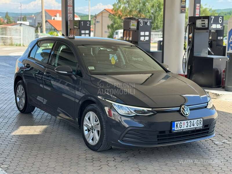 Volkswagen Golf 8 1.5 TSI