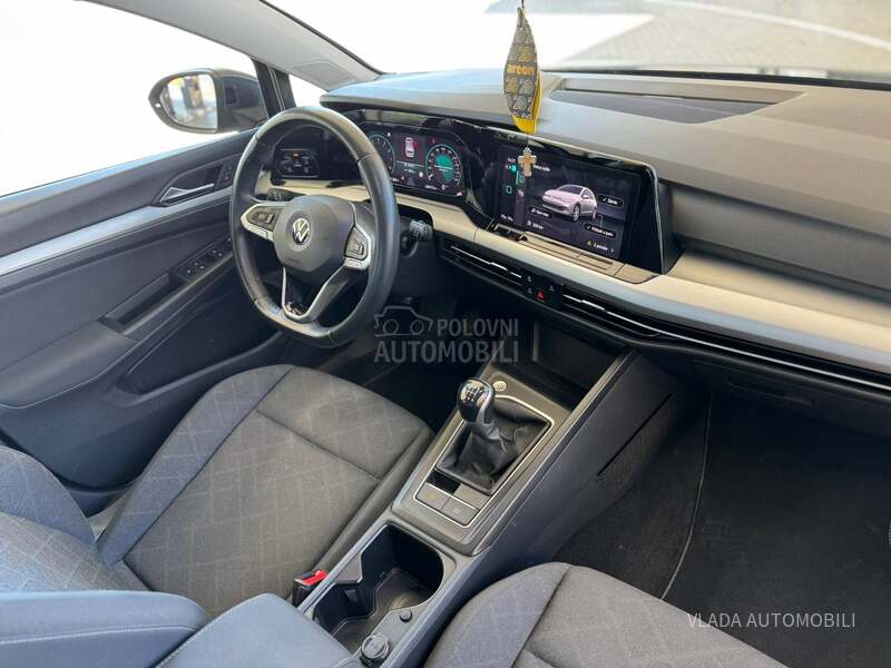 Volkswagen Golf 8 1.5 TSI