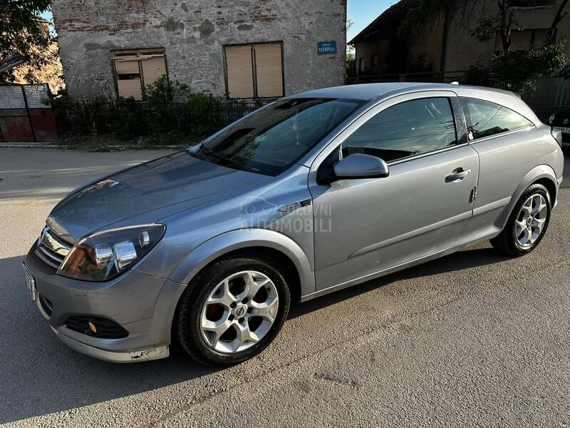 Opel Astra H 1.7cdti GTC