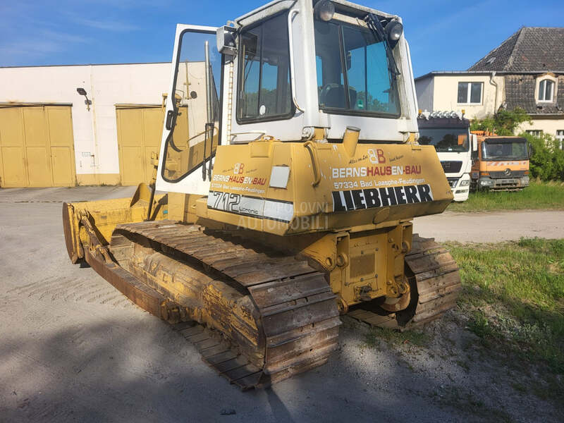 Liebherr PR712BL