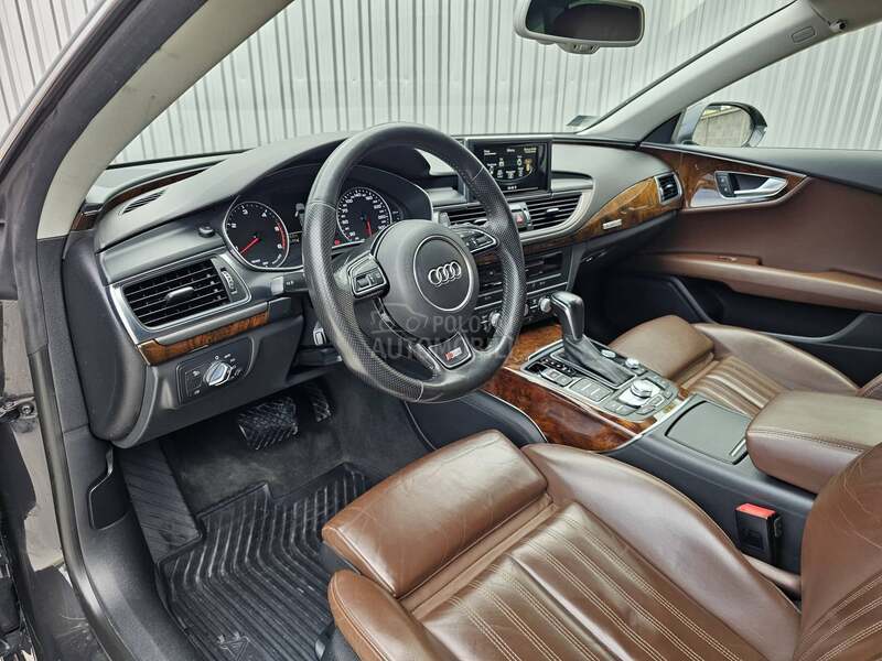 Audi A7 320k s S-line MATRIX