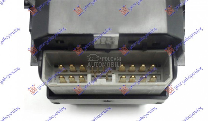 PREKIDAC U PREDNJIM VRATIMA (4