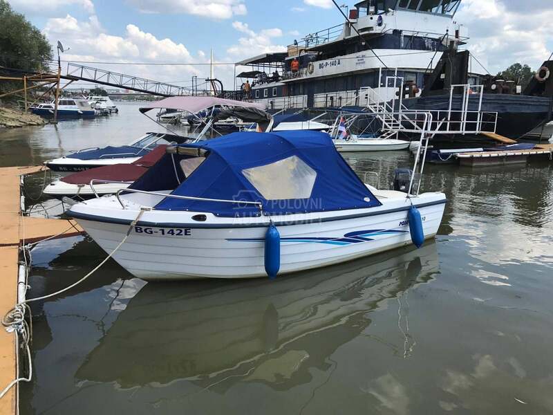 Poseidon 510  i prikolica