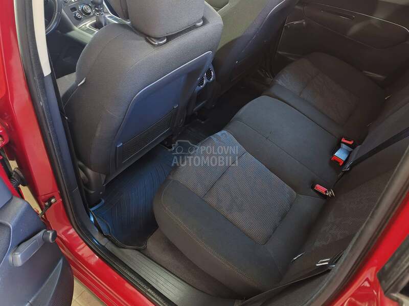 Peugeot 3008 20HDI