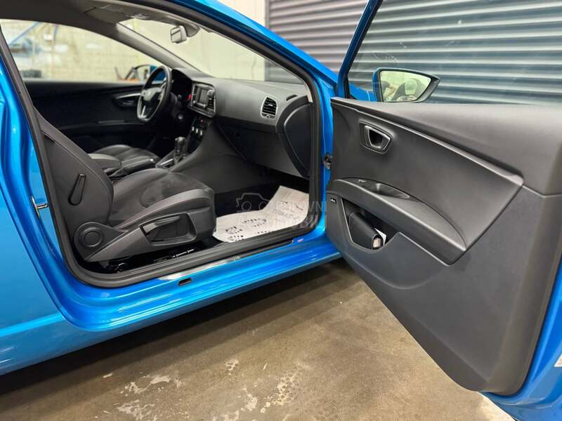 Seat Leon 1.8 TSI/AUT/MATRIX