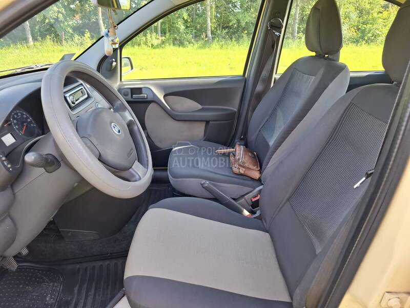 Fiat Panda 1.2 8v B.e.n.z  .
