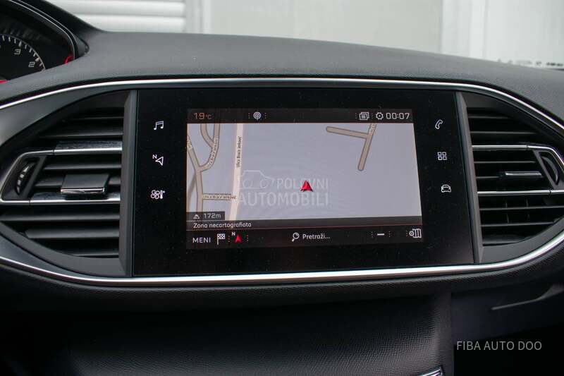 Peugeot 308 1.2Pure Led EAT