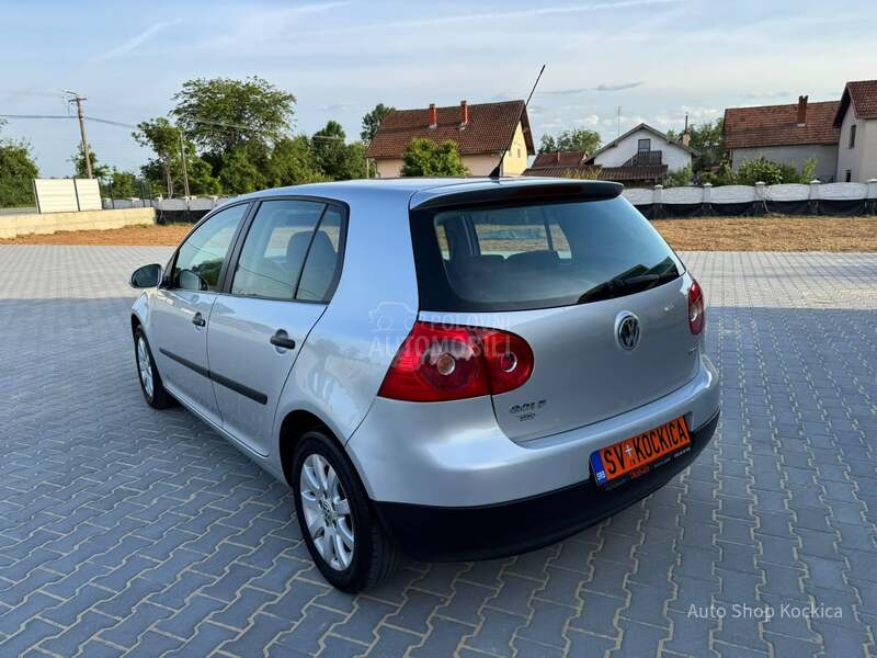 Volkswagen Golf 5 1.9TDI 6br toop