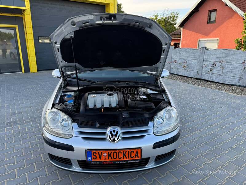 Volkswagen Golf 5 1.9TDI 6br toop