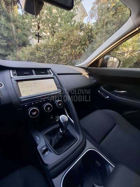 Jaguar E-Pace 2.0 150FWD M6 Jaguar E-Pace 2.0 150FWD M6