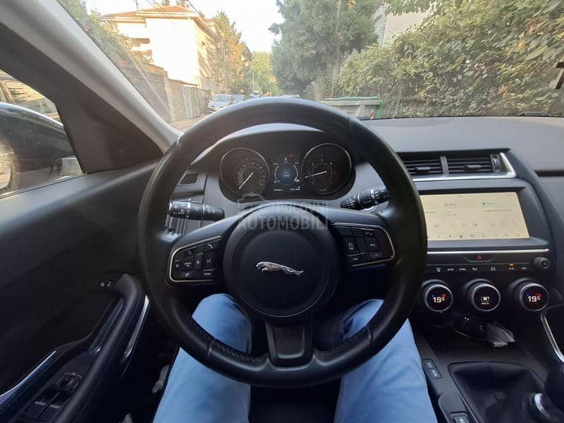 Jaguar E-Pace 2.0 150FWD M6 Jaguar E-Pace 2.0 150FWD M6