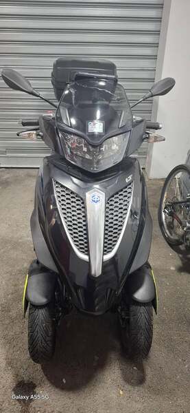 Piaggio mp3    LT     B vozi