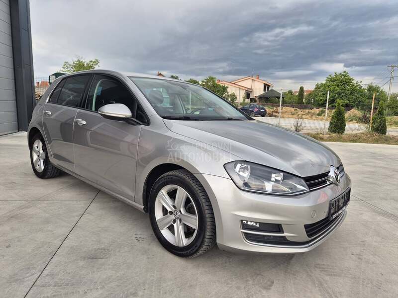 Volkswagen Golf 7 HIGHLINE DSG
