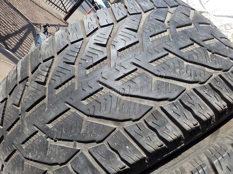 Kormoran 235/45 R18 Sve sezone