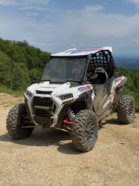 Polaris RZR 1000 XP TURBO