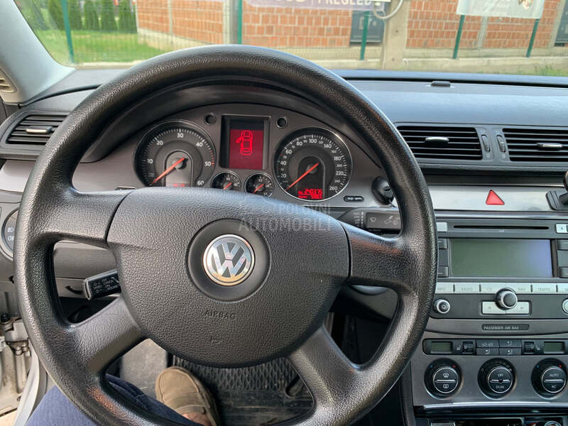 Volkswagen Passat B6 