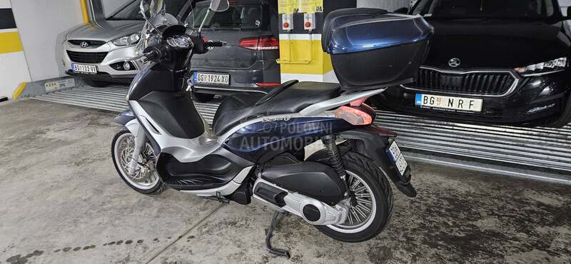 Piaggio Beverly