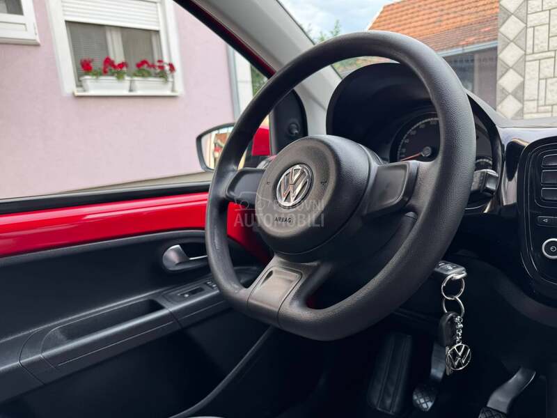 Volkswagen up! 1.0 BLUEMOTION CH