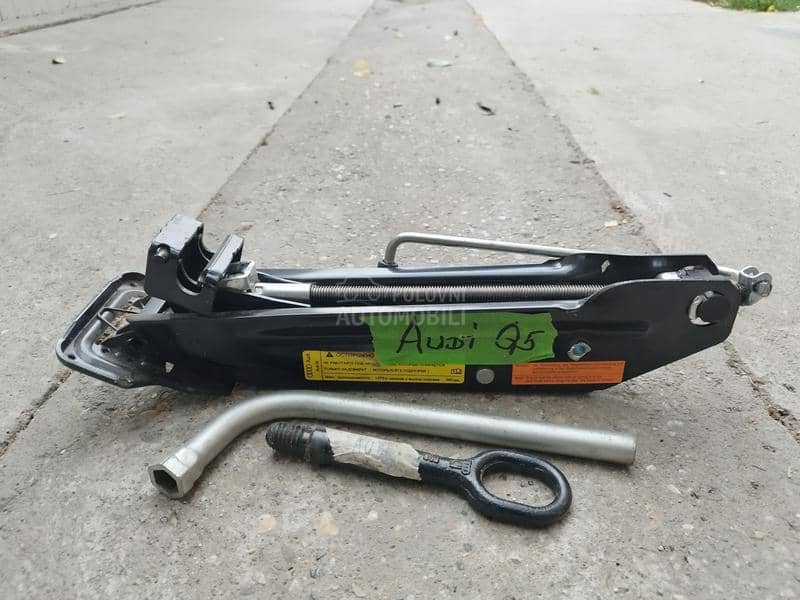 Dizalica i ključ Q5 ORIGINAL