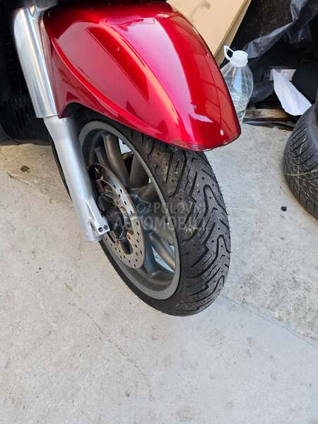Piaggio Beverly