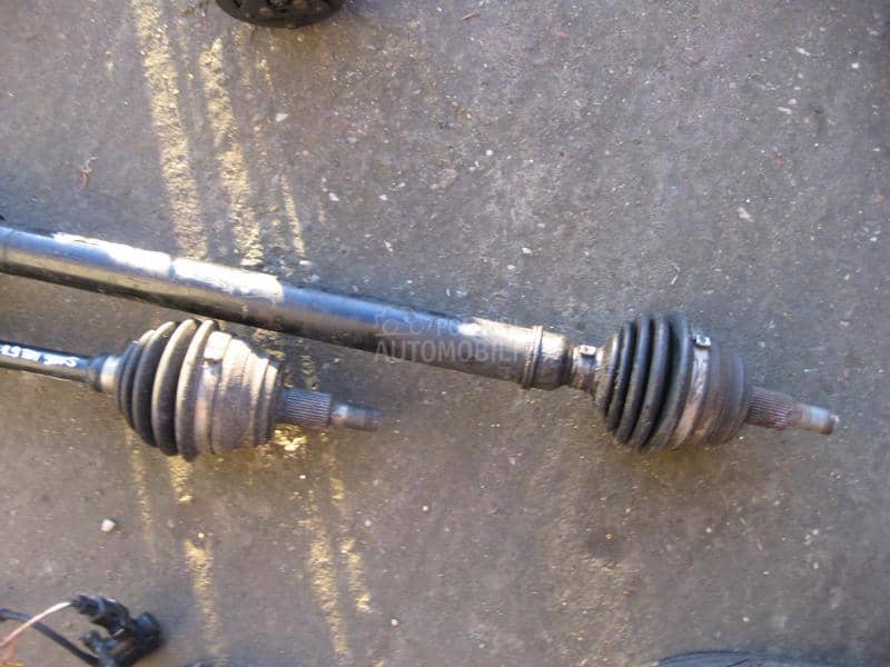 Poluosovine 1.9 tdi 66 kw