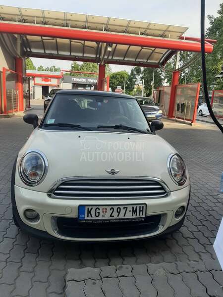 MINI One 