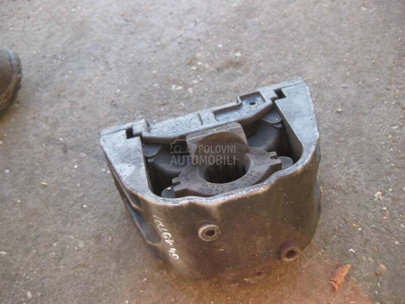 Nosaci motora 1.9 tdi 66 kw