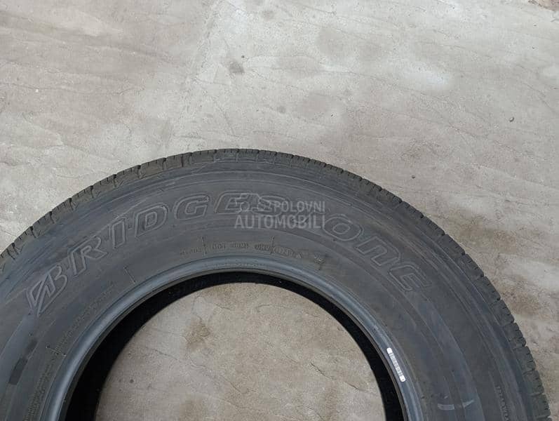 Bridgestone 245/75 R17 Zimska