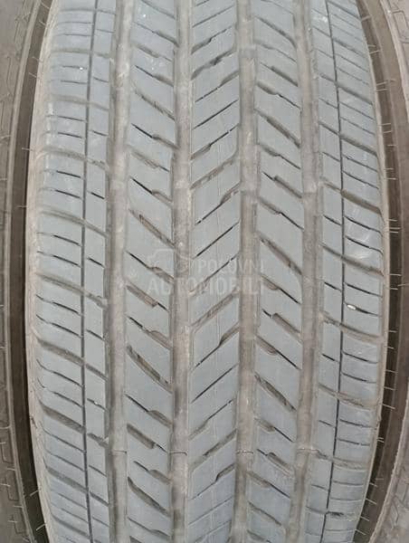 Bridgestone 245/75 R17 Zimska